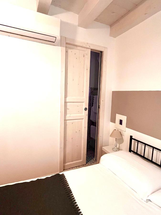 مانتوفا Residenza Serena B&B -Centro Storico المظهر الخارجي الصورة